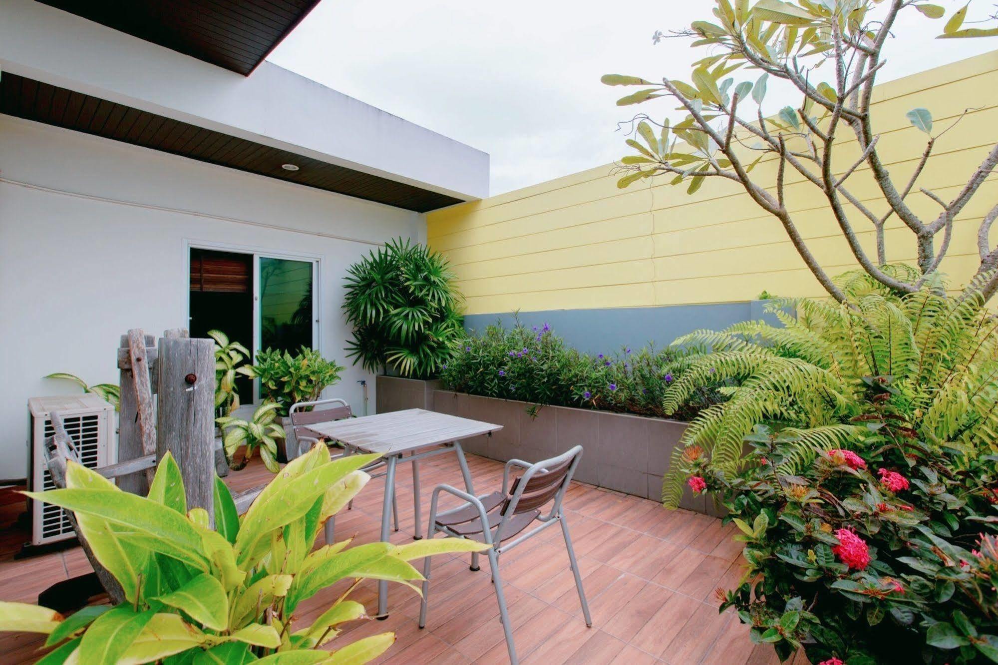 Rhienchai Place Hotel Surat Thani Eksteriør billede