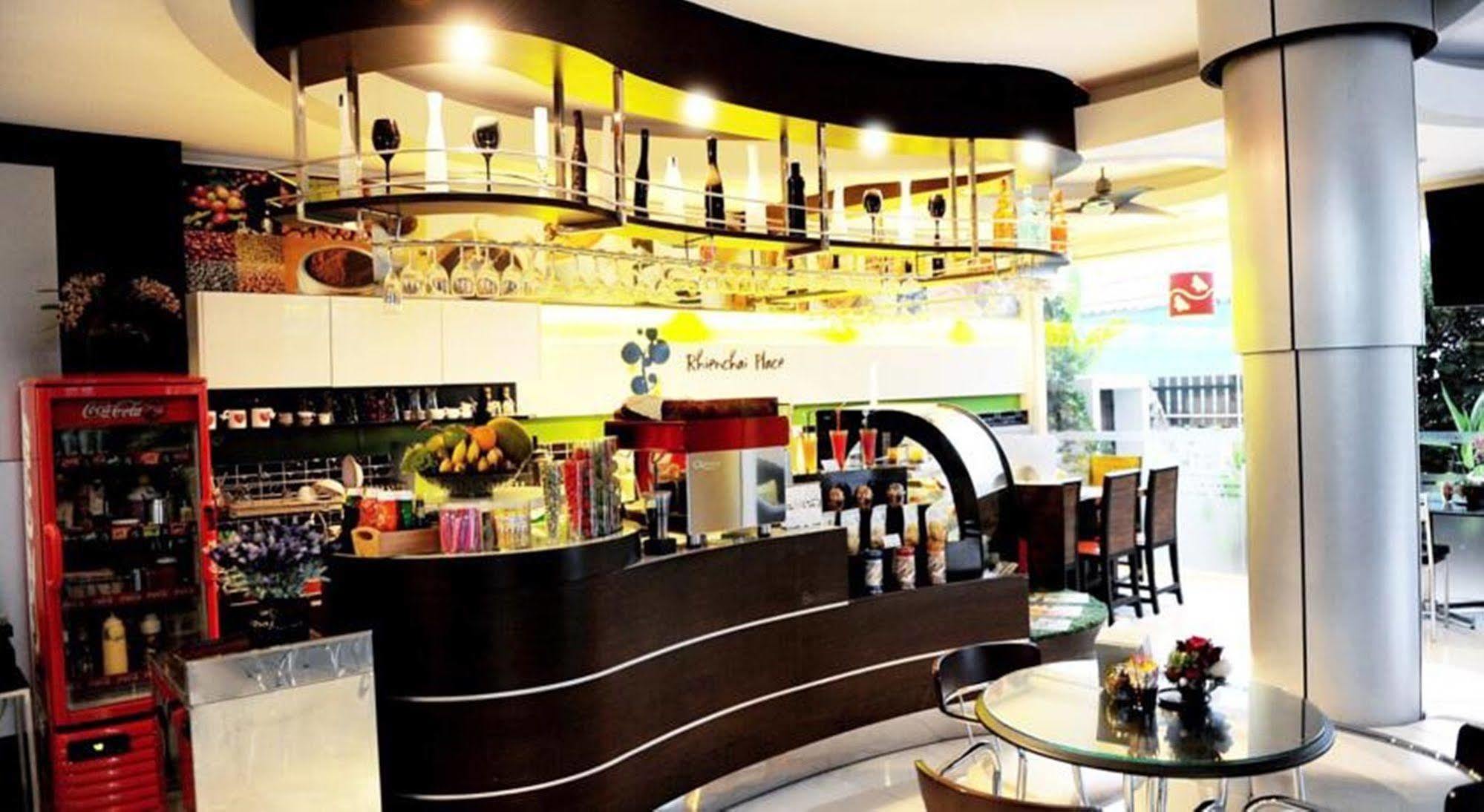 Rhienchai Place Hotel Surat Thani Eksteriør billede